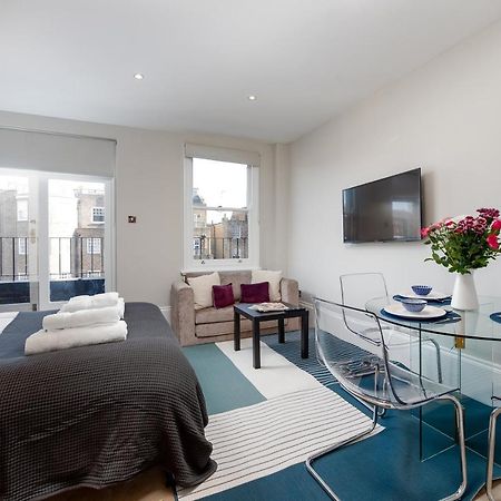 Capital Sloane Street Studio With Balcony Лондон Екстер'єр фото